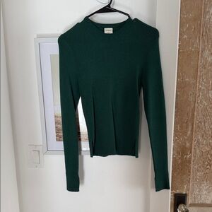 Abercrombie & Fitch Deep Green Ribbed Crew Neck Top